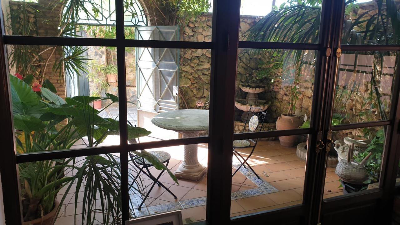 La Casa Del Torreon Bed & Breakfast Алхараке Екстериор снимка