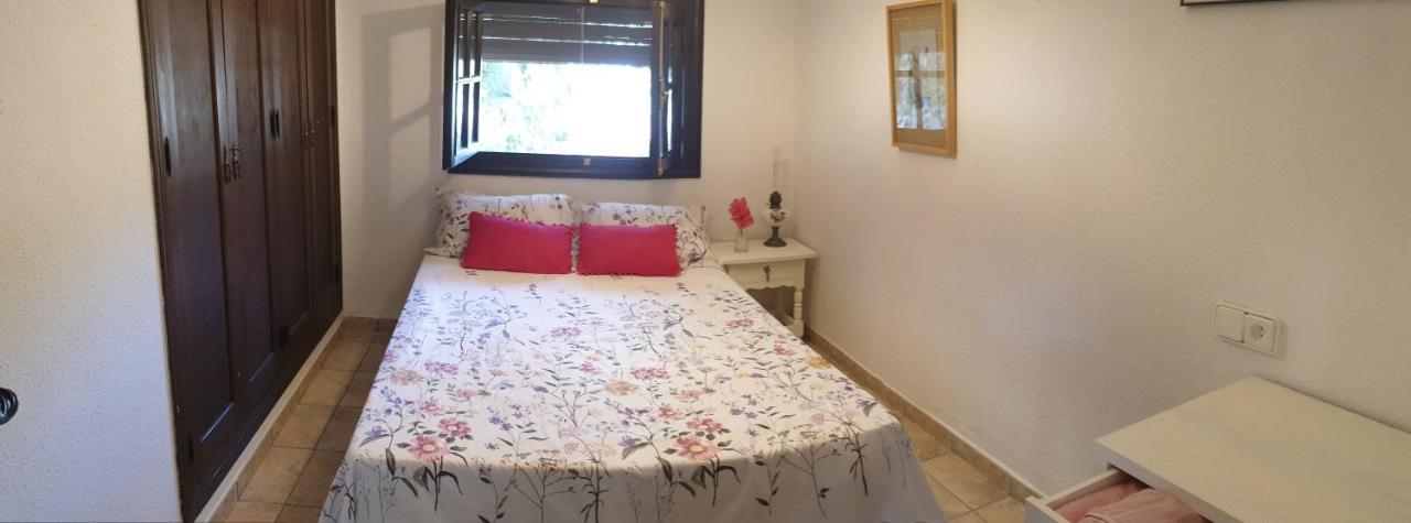 La Casa Del Torreon Bed & Breakfast Алхараке Екстериор снимка